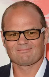 Кристофер Бауэр