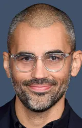 Эндрю ДеЯнг