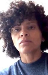 Надя Халлгрен